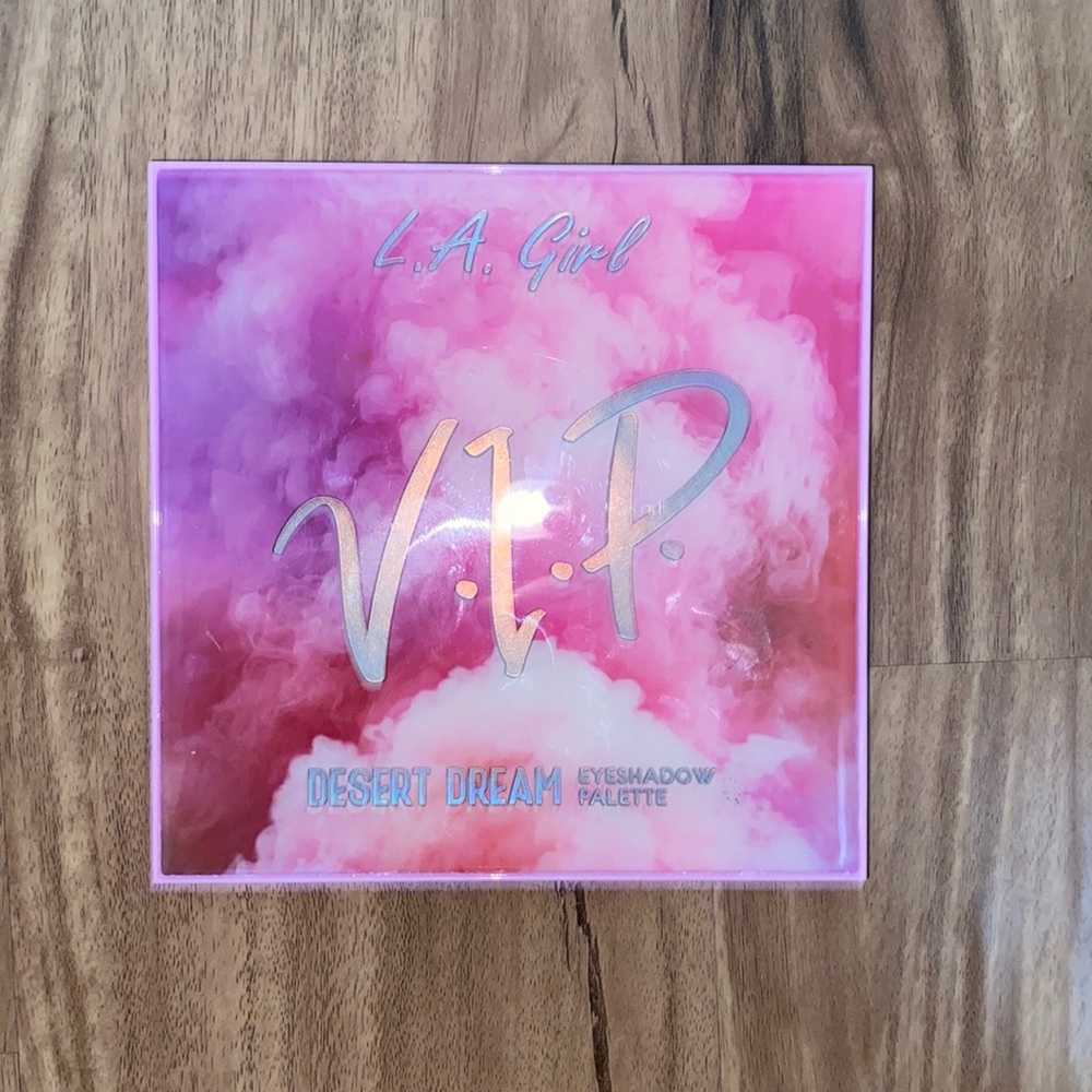 L.A Girl Eyeshadow Palette